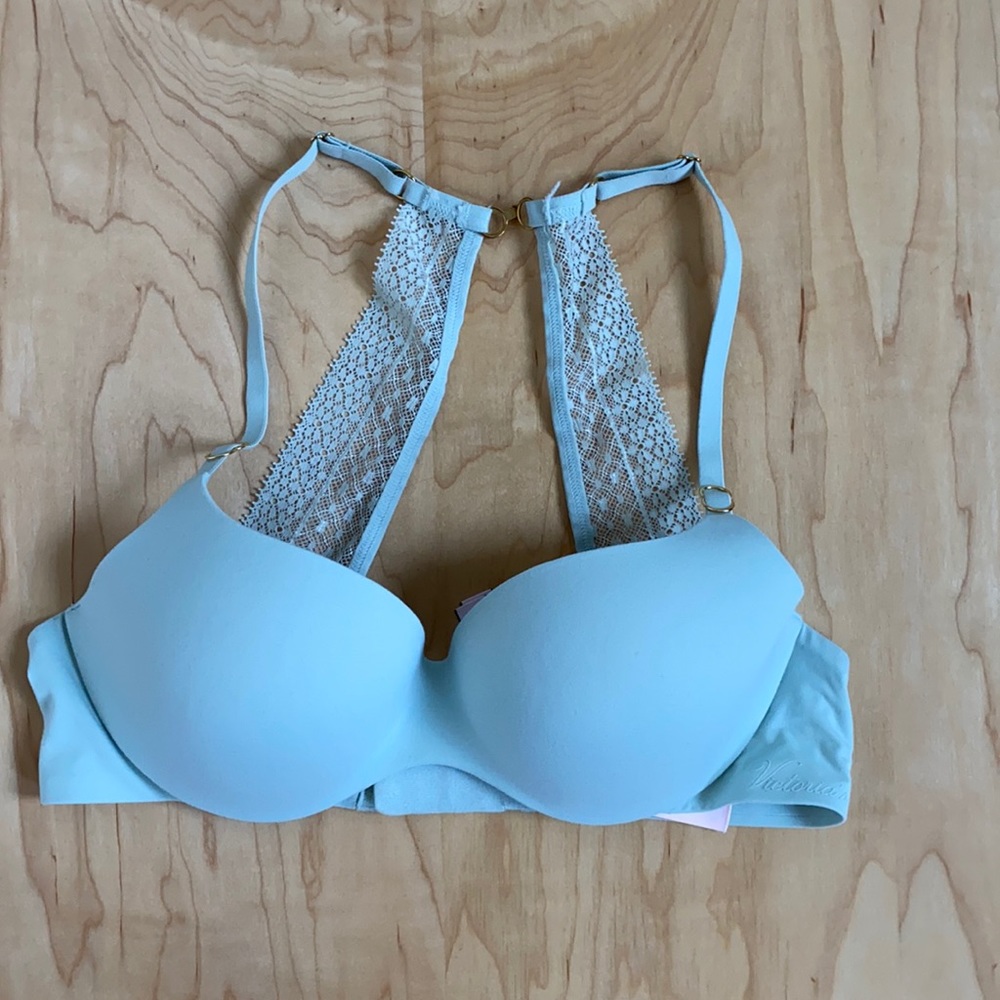 Victoria’s Secret Incredible bra